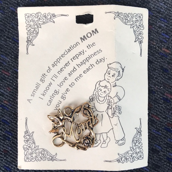 Moms Gold Flower Bird Pin Brooches - Picture 2 of 4